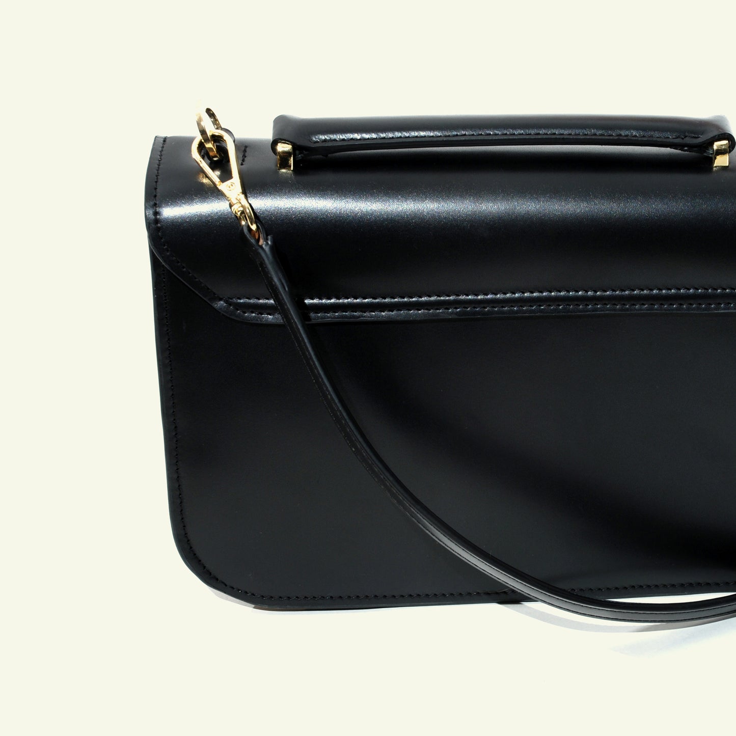 Tori bag in Calfskin "Black #00000"
