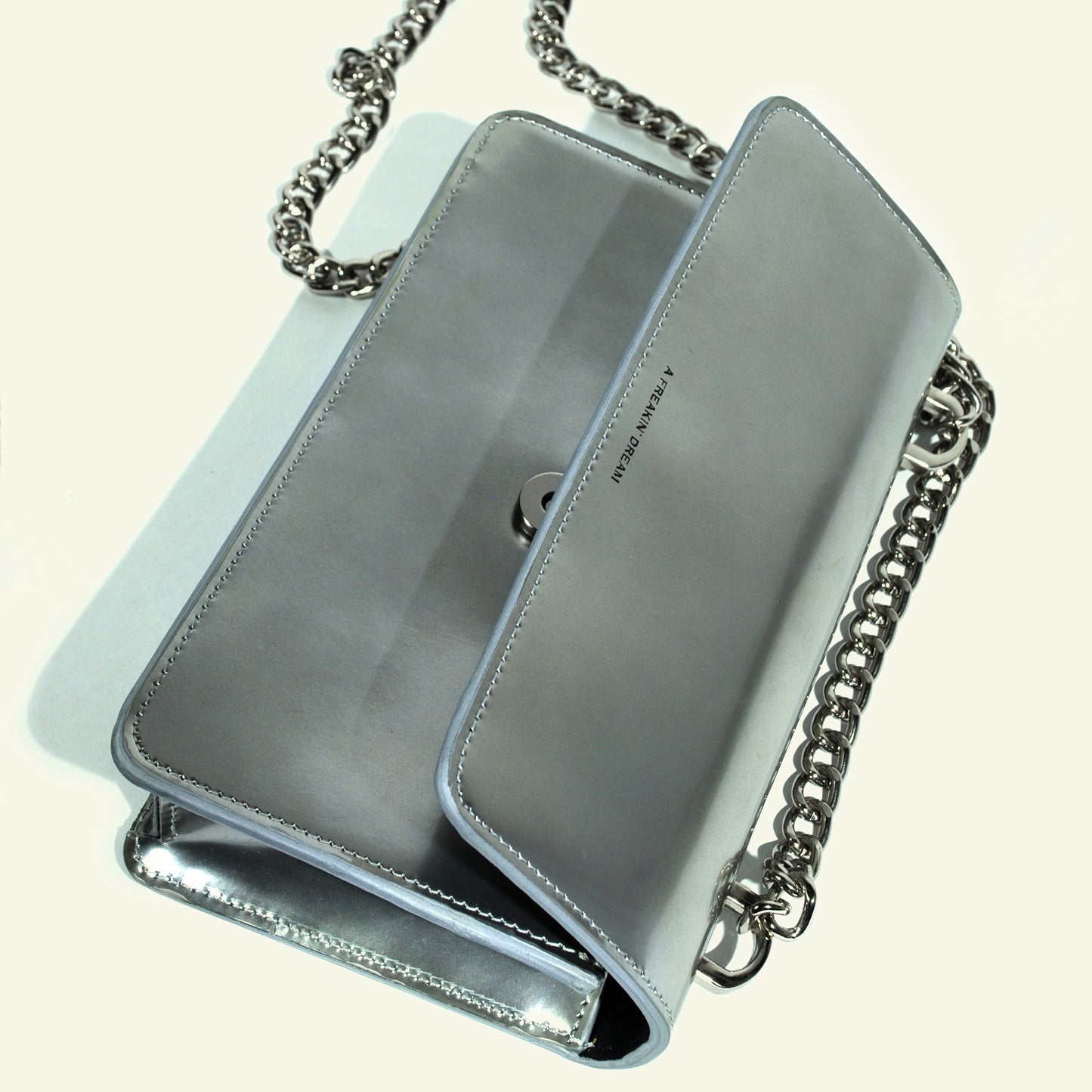 Brenda Bag in airbrushed leather "Chrome"
