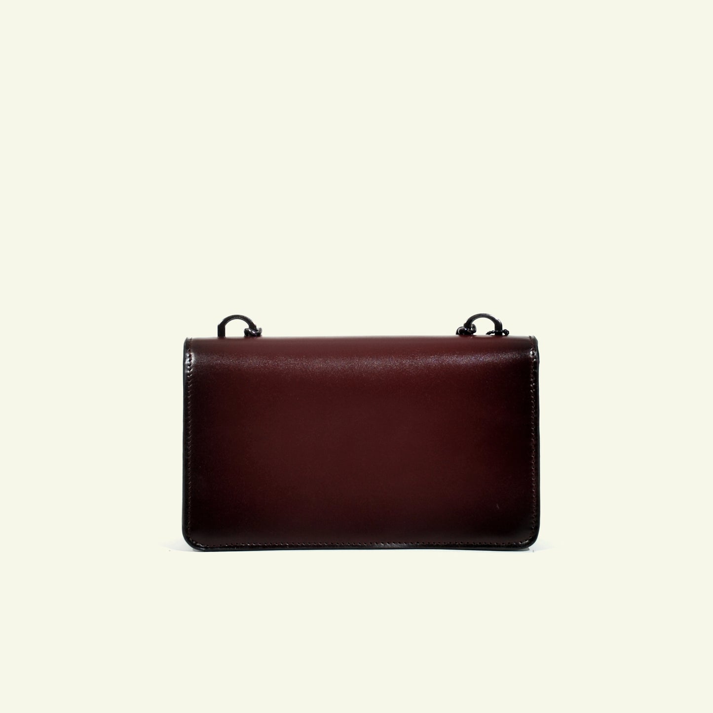Brenda Bag in airbrushed leather "Shiny Burgundy #45082c"
