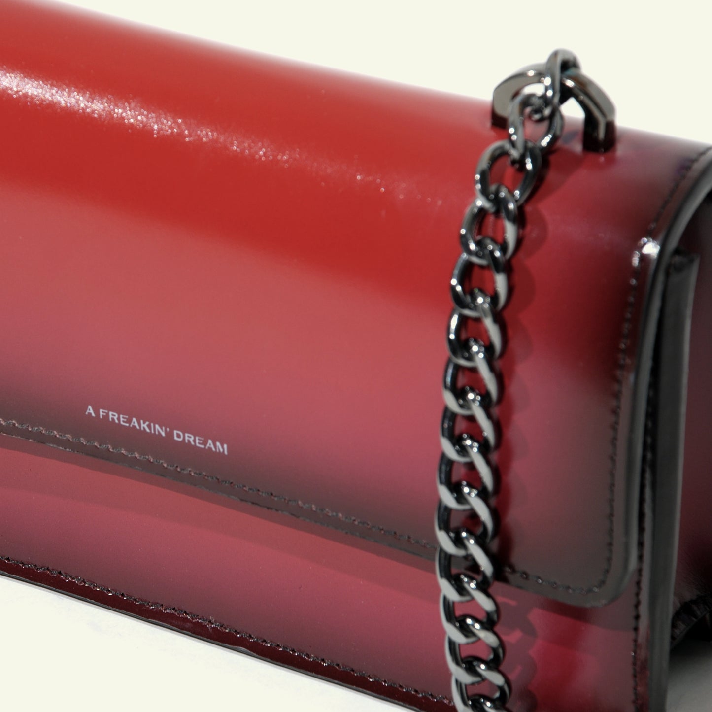 Brenda Bag in airbrushed leather "Lipstick"