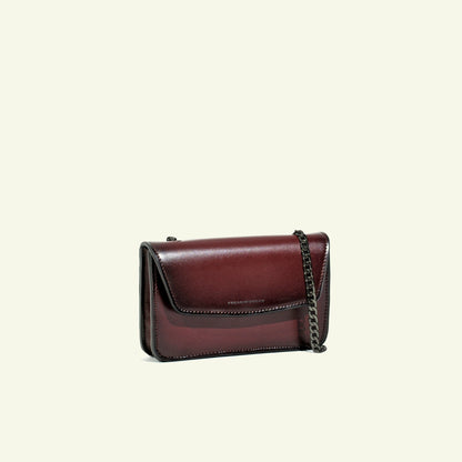 Borsa Gia in pelle aerografata "Shiny Burgundy #45082c"
