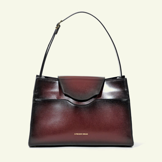Large Pascale Bag in airbrushed leather "Shiny Burgundy #45082c"