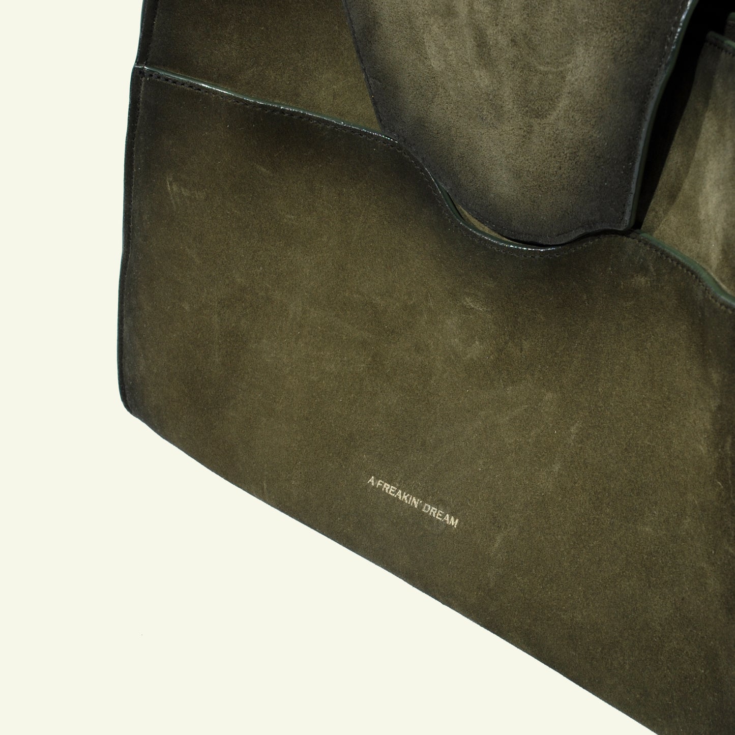 Large Pascale Bag in airbrushed suede "Britsh Green"