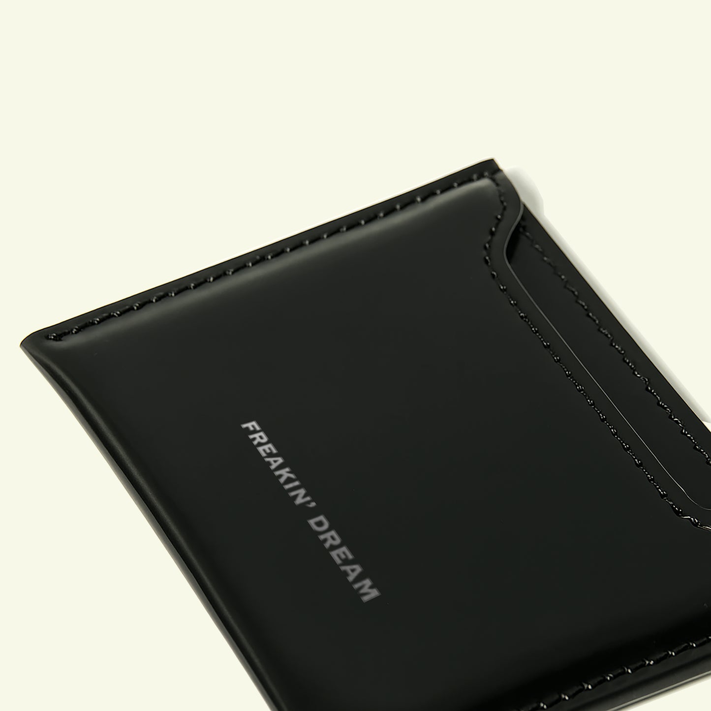 Portacarte in vitello aerografato "Black #00000"