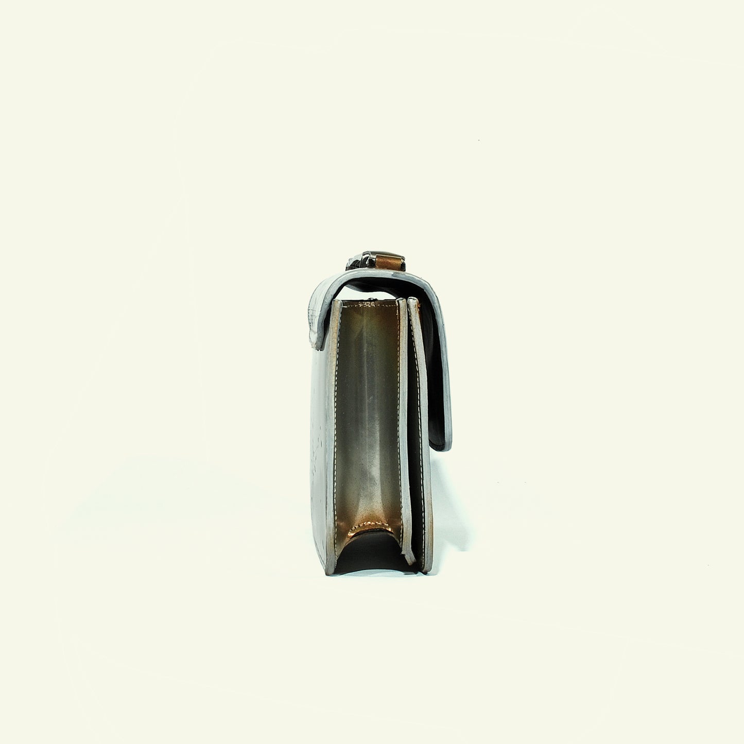 Tori bag in airbrushed leather "Chrome Graffiti"