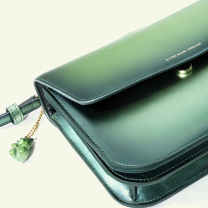 Tori bag in airbrushed leather "Heavy Green Metal"