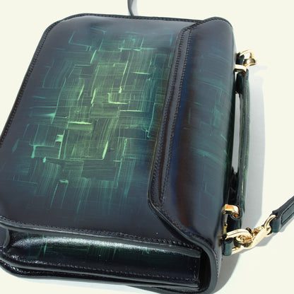 Tori bag in airbrushed leather "Our own bouclè in green"