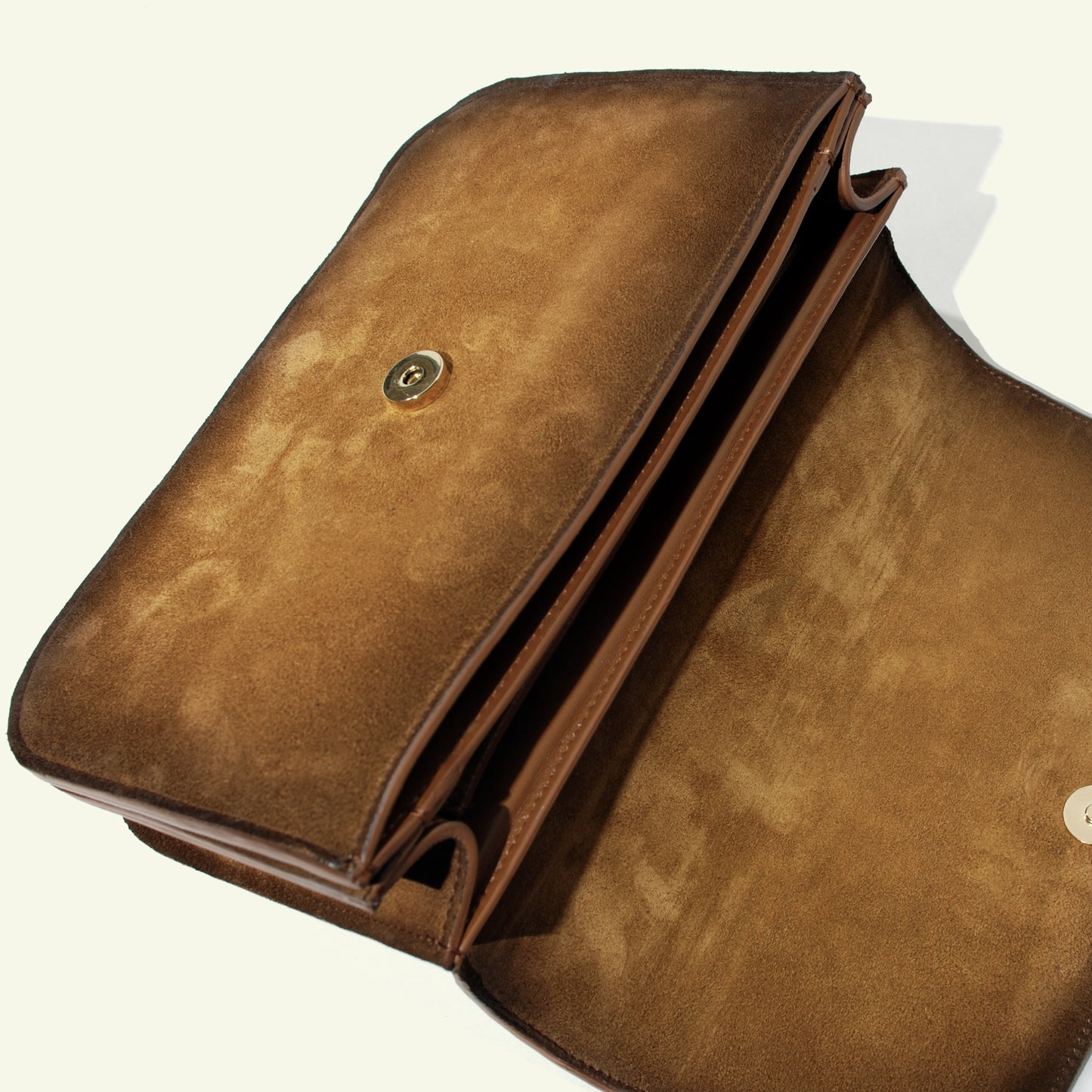 Tori bag in airbrushed Suede "Burnt Wheat"