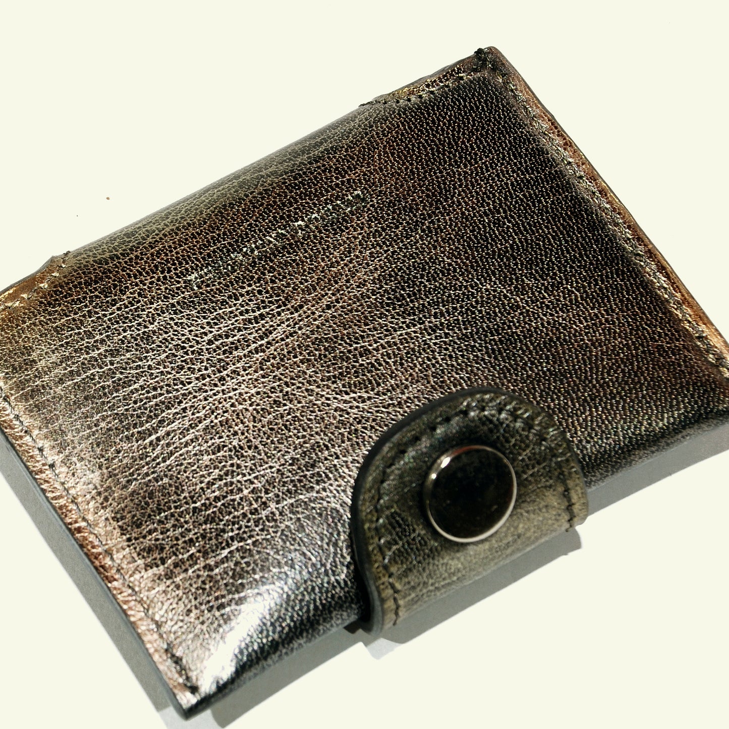 Portafoglio in Vitello Metallico Aerografato “Warm Metal”